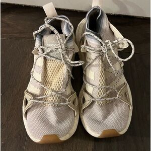 Women’s Adidas Arkyn